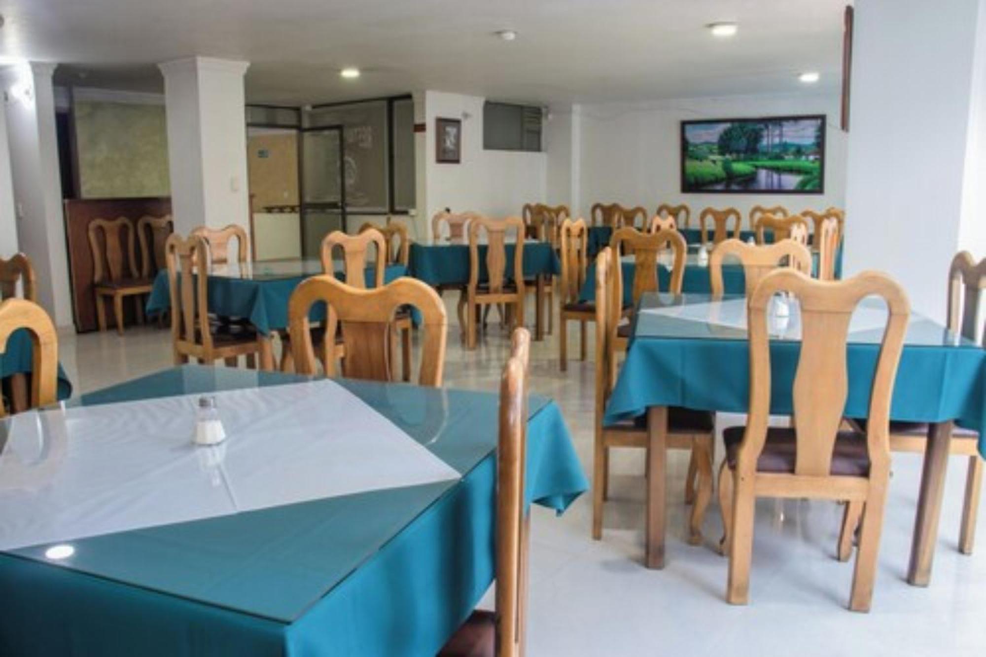 Internacional El Nogal Ipiales Hotel Bagian luar foto