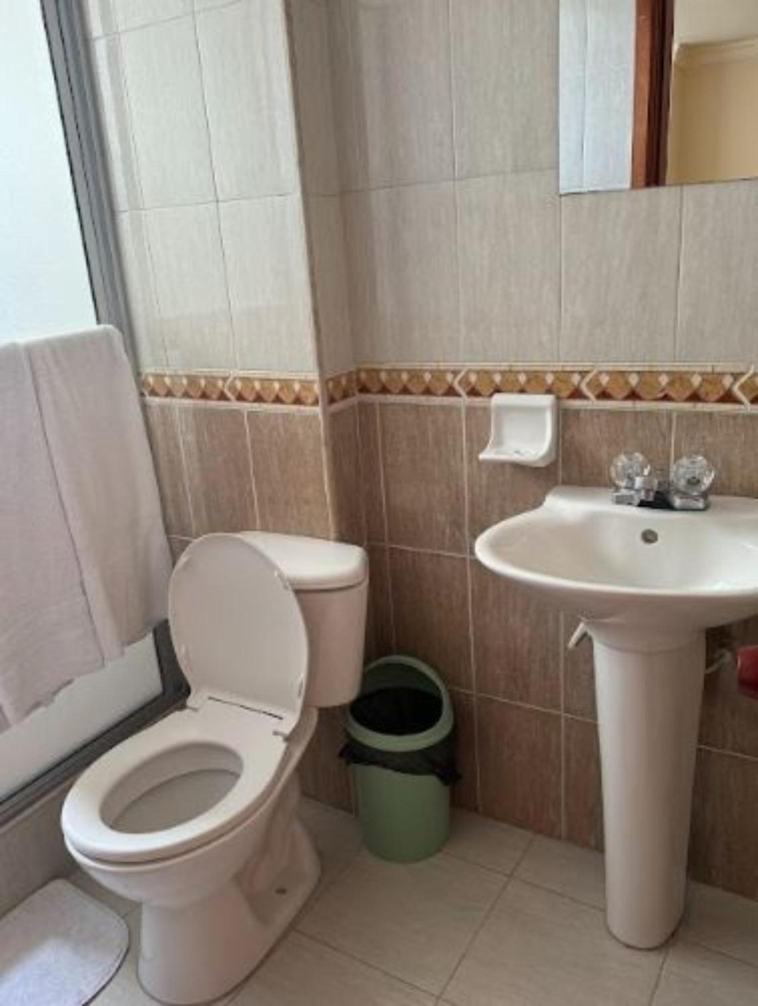 Internacional El Nogal Ipiales Hotel Bagian luar foto