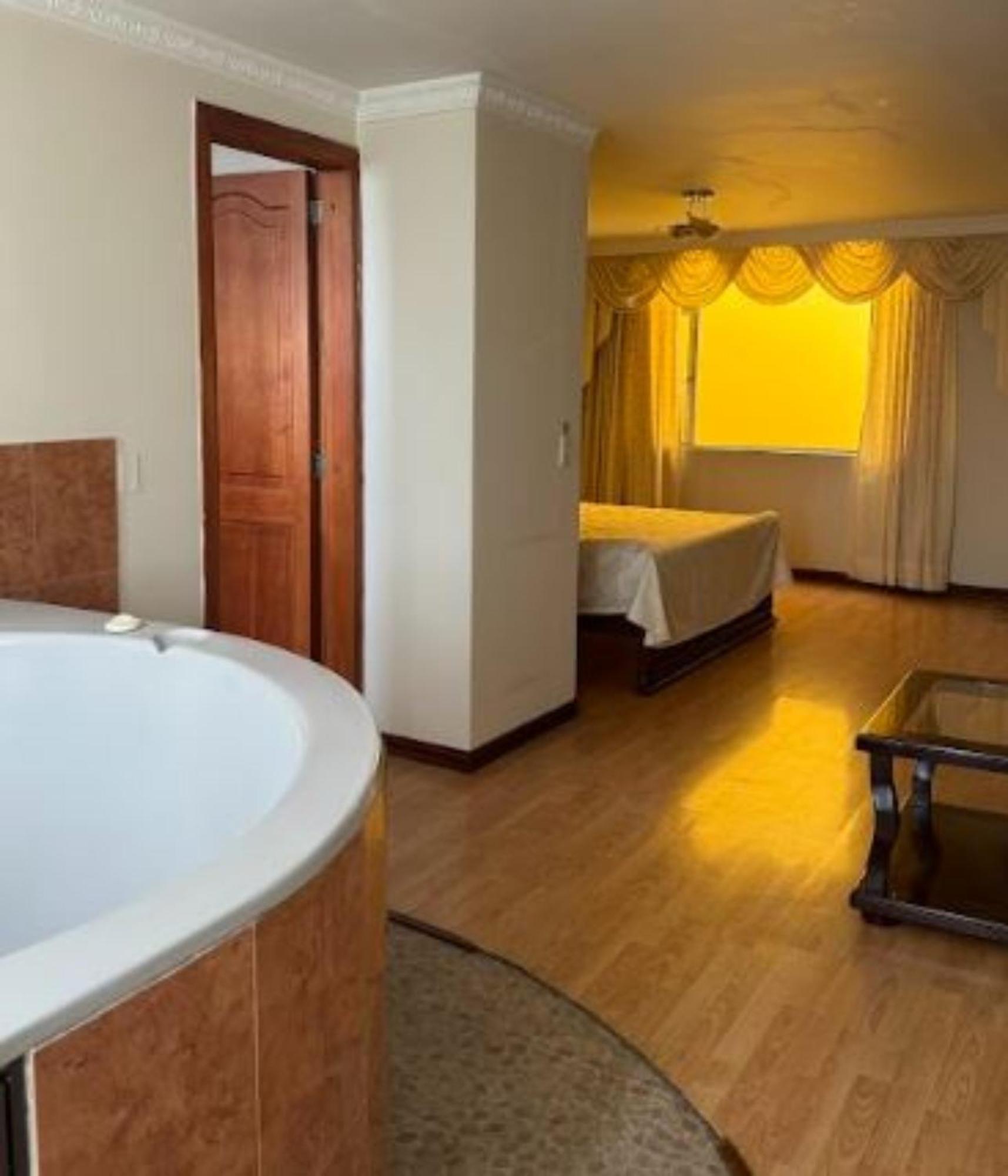Internacional El Nogal Ipiales Hotel Bagian luar foto